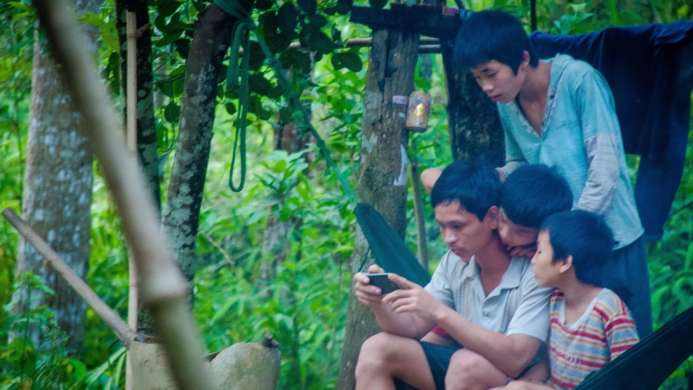 Cuộc sống giữa rừng sâu núi thẳm ảnh 3